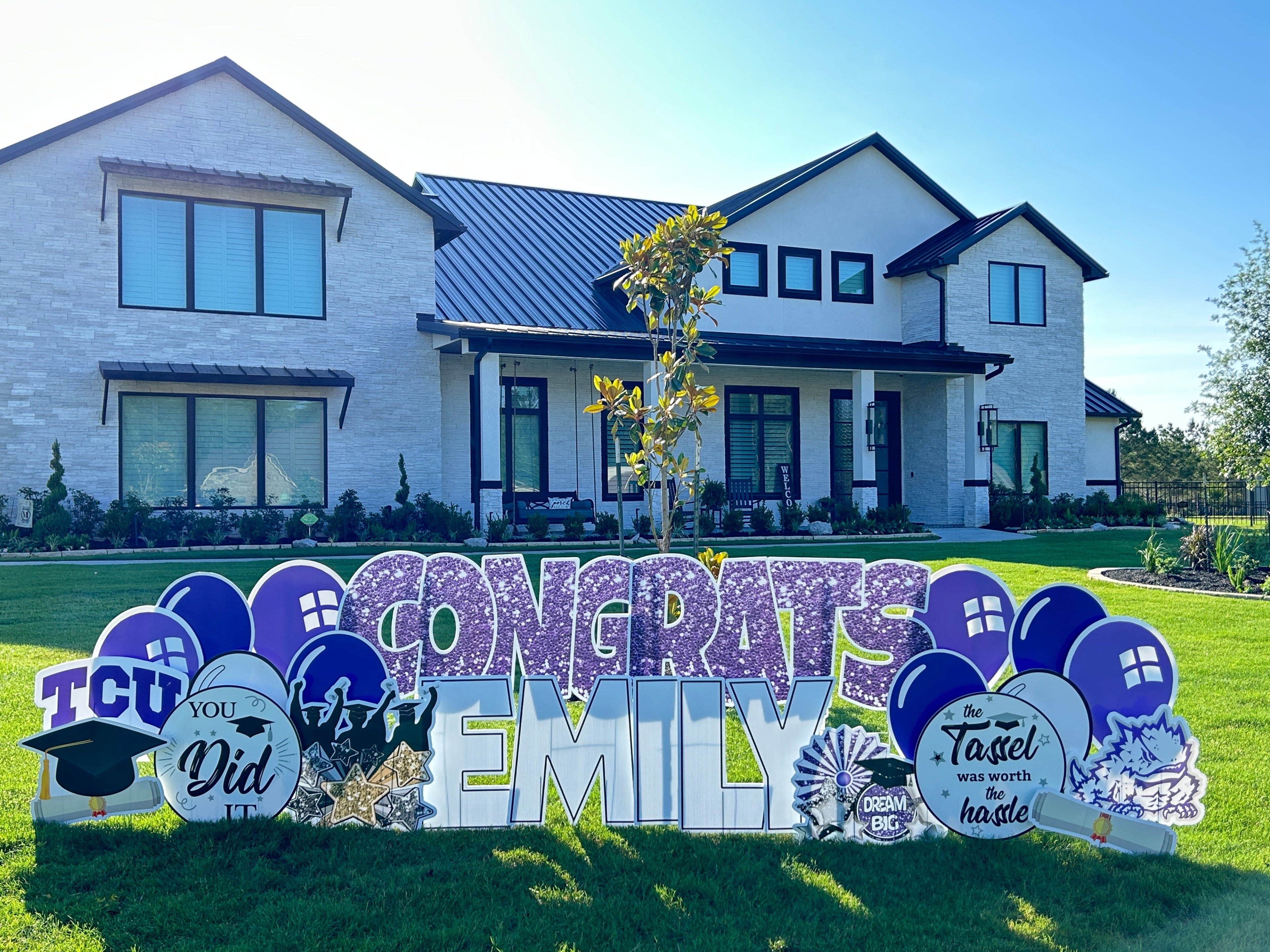 Graduation yard card display with school colors