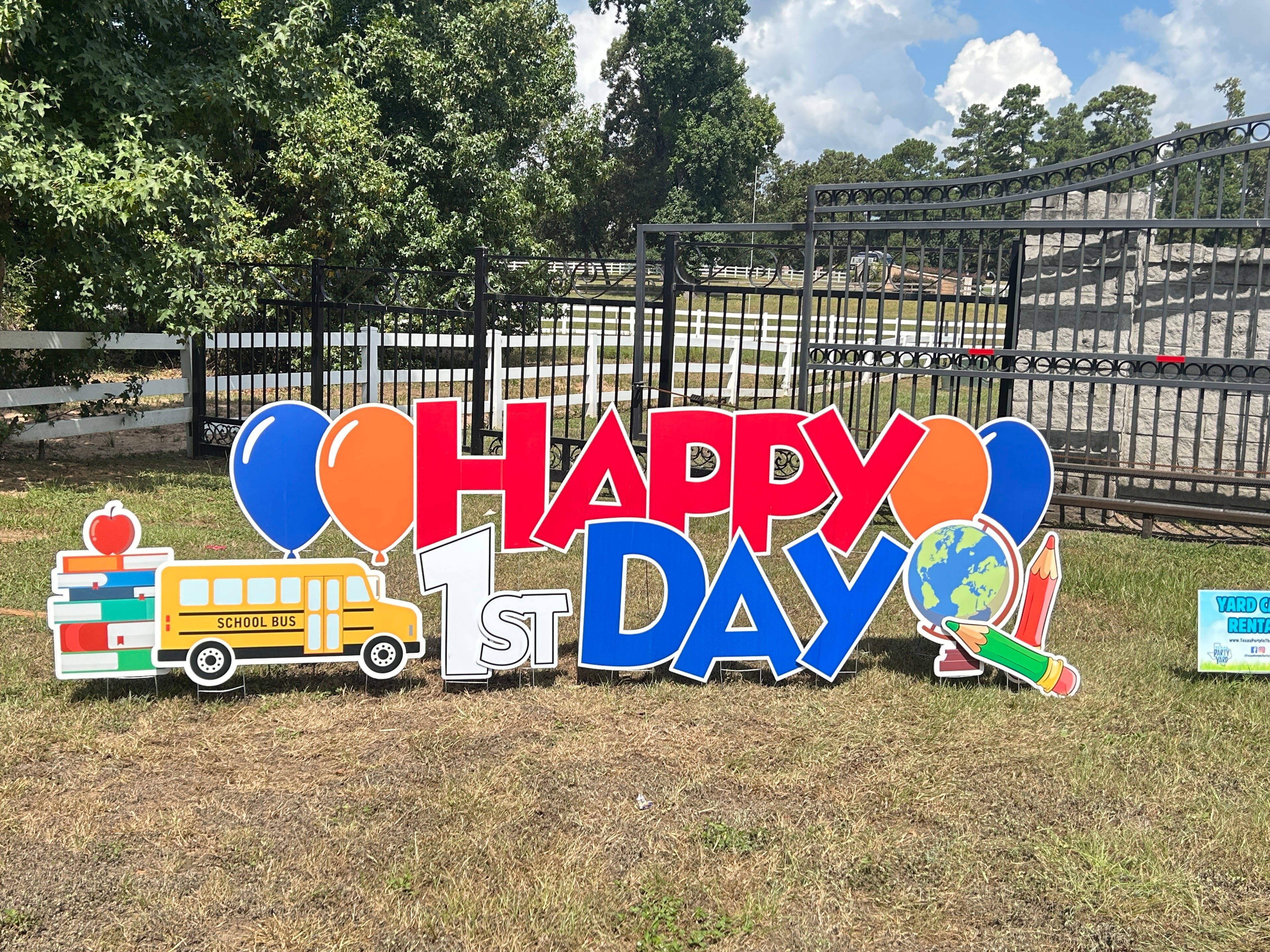 back to school yard card for school event in Montgomery, TX